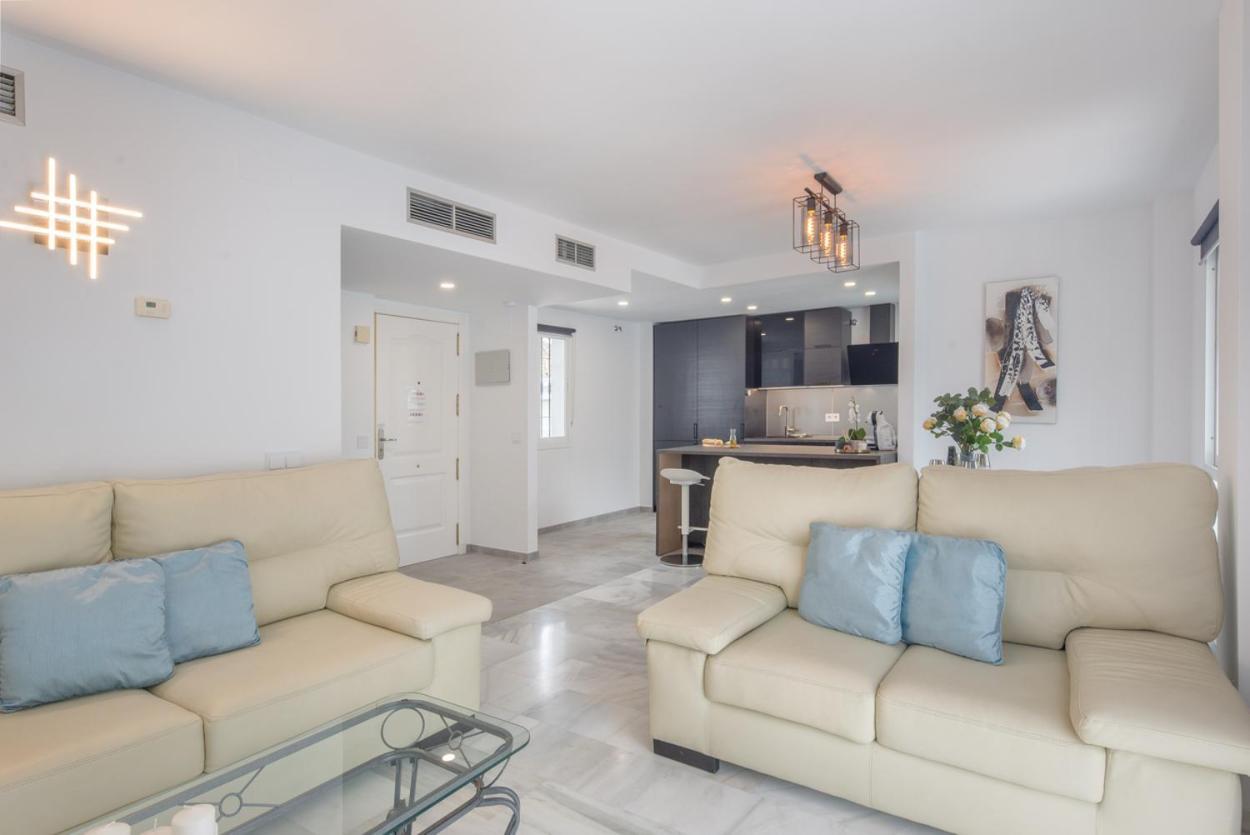 Puerto Banus Skyview Oasis